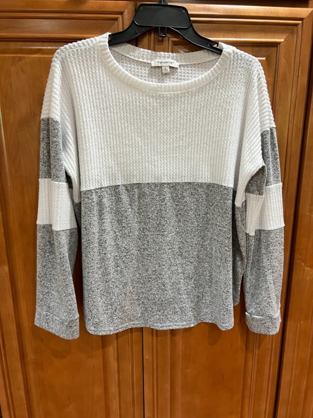 Francesca's Cream and Light Gray Waffle Knit Pullover